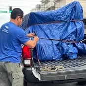 Lugg mover strapping items