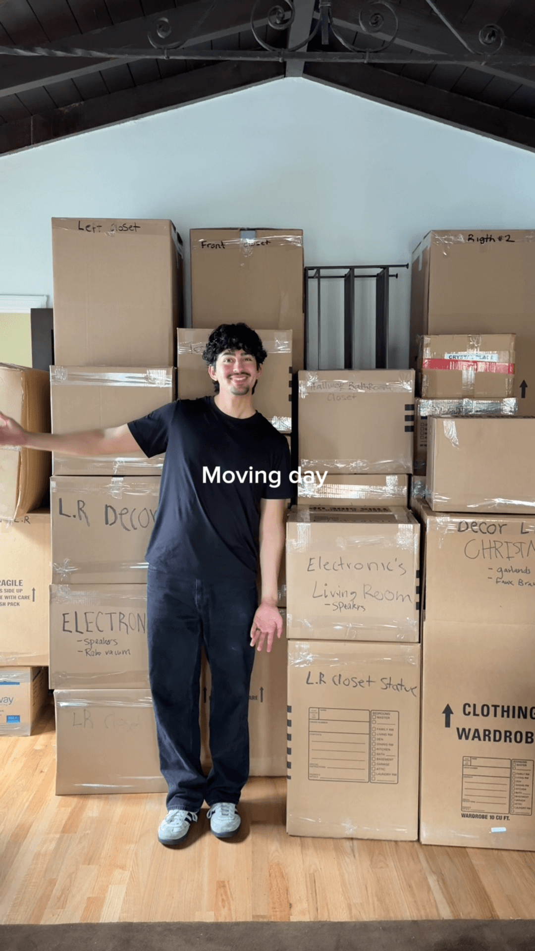 How Marco Zamora moved into his Dream Los Angeles Apartment with Lugg On-Demand Movers